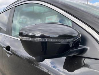 Nissan Qashqai 1.3 DiG-T 160 [157] N-Connecta 5dr DCT Glass Roof