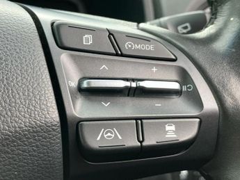 Hyundai Kona 1.6 h-GDi Ultimate SUV 5dr Petrol Hybrid DCT Euro 6 (s/s) (141 p