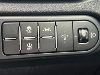 Kia Xceed 1.0T GDi ISG Connect 5dr