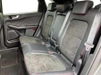 Ford Kuga 2.5h Duratec ST-Line Edition SUV 5dr Petrol Hybrid CVT Euro 6 (s