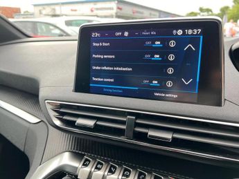 Peugeot 3008 1.2 PureTech Active Premium+ 5dr EAT8