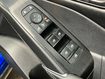 Nissan Qashqai 1.3 DiG-T MH N-Connecta 5dr