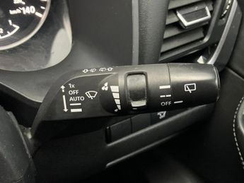 Nissan Qashqai 1.3 DiG-T MH N-Connecta 5dr