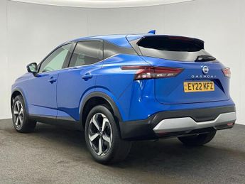 Nissan Qashqai 1.3 DiG-T MH N-Connecta 5dr
