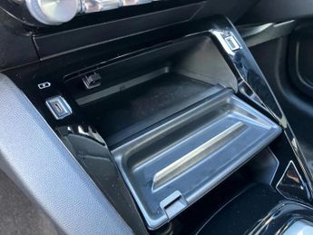 Peugeot 208 100kW E-Style 50kWh 5dr Auto