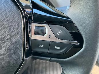 Peugeot 208 100kW E-Style 50kWh 5dr Auto