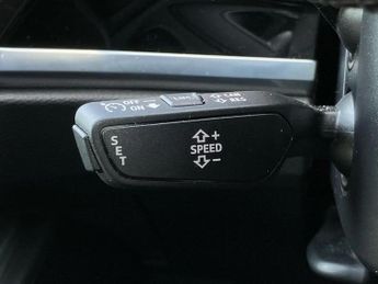 Audi Q3 35 TFSI S Line 5dr S Tronic