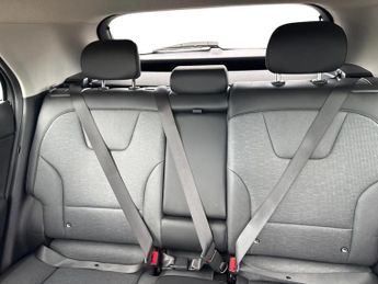Kia Niro 150kW 4 65kWh 5dr Auto