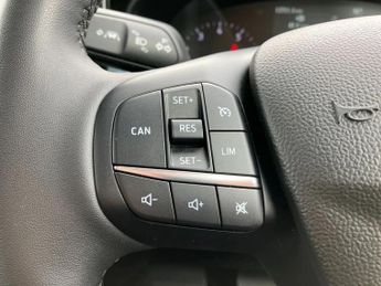 Ford Focus 1.0 EcoBoost Hybrid mHEV 155 Active 5dr Auto