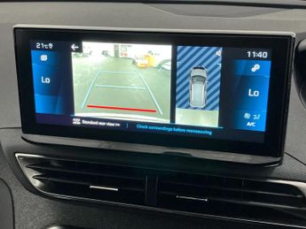 Peugeot 3008 1.2 Hybrid 136 Allure Premium+ 5dr e-DSC6