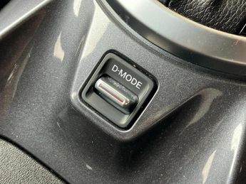 Nissan Juke 1.0 DiG-T 114 N-Connecta 5dr DCT