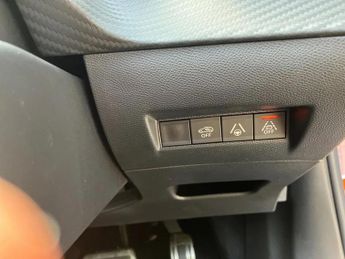 Peugeot 2008 100kW GT Premium 50kWh 5dr Auto
