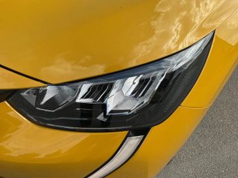 Peugeot 208 1.2 PureTech Active Premium + 5dr