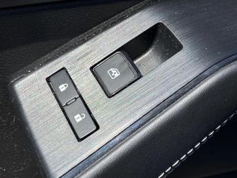 Nissan Qashqai 1.3 DiG-T MH 158 N-Connecta 5dr Xtronic