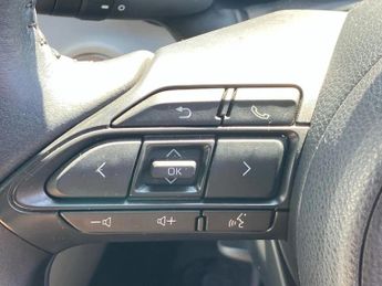 Toyota Yaris 1.5 Hybrid Excel 5dr CVT