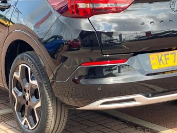 Vauxhall Grandland 1.2 Turbo Ultimate SUV 5dr Petrol Auto Euro 6 (s/s) (130 ps)