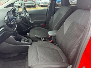 Ford Fiesta 2023.00 FORD Fiesta Titanium 5 door 1.0L EcoBoost 125PS mHEV FWD 6-Speed