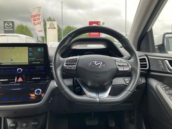 Hyundai Ioniq 100kW Premium SE 38kWh 5dr Auto