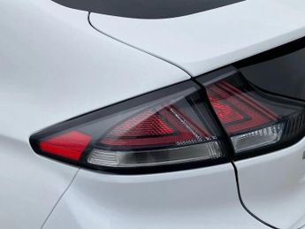 Hyundai Ioniq 100kW Premium SE 38kWh 5dr Auto