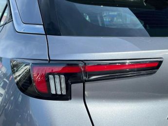 Vauxhall Mokka 100kW Design 50kWh 5dr Auto