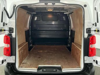 Vauxhall Vivaro 2700 1.5d 100PS Dynamic H1 Van