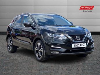 Nissan Qashqai 1.3 DiG-T N-Connecta 5dr [Glass Roof Pack]