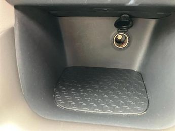 Toyota Yaris 1.5 Hybrid Excel 5dr CVT