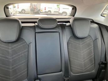 Vauxhall Grandland 1.5 Turbo D Ultimate 5dr Auto