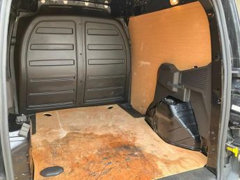 Ford Transit Courier 1.5 TDCi Trend Van [6 Speed]