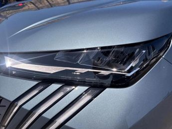 Peugeot 3008 157kW Allure 73kWh 5dr Auto