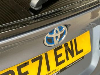 Toyota C-HR 1.8 Hybrid Design 5dr CVT