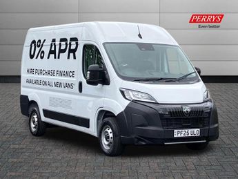 Peugeot Boxer 2.2 BlueHDi 140 H2 Van Professional