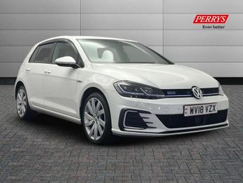 Volkswagen Golf 1.4 TSI GTE Advance 5dr DSG