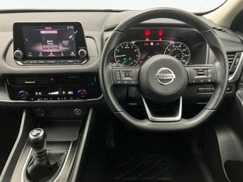 Nissan Qashqai 1.3 DiG-T MH Acenta Premium 5dr