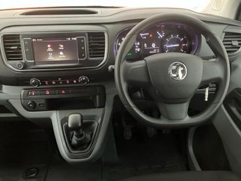 Vauxhall Vivaro 2700 1.5d 120PS Sportive H1 Van