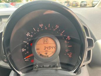 Peugeot 108 1.0 Allure 5dr 2-Tronic