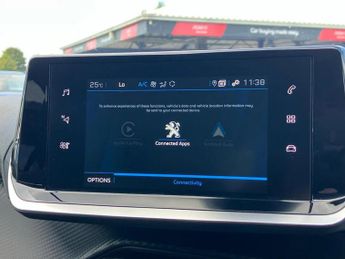 Peugeot 208 1.2 PureTech 100 Allure Premium + 5dr EAT8