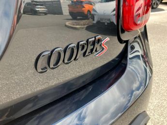 Mini Hatch 2.0 Cooper S Exclusive 3dr Auto