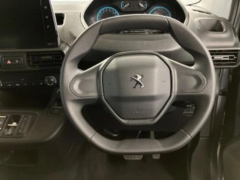 Peugeot Partner 750 100kW 50kWh Professional Premium + Van Auto