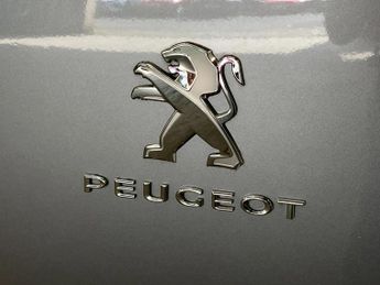 Peugeot Partner 750 100kW 50kWh Professional Premium + Van Auto