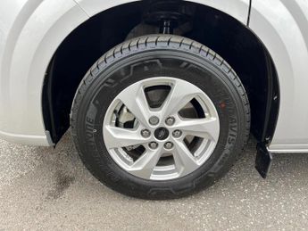 Ford E-Transit Custom 100kW 65kWh H1 Van Limited Auto