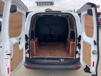 Ford Transit Courier 1.0 EcoBoost Leader Van [6 Speed]