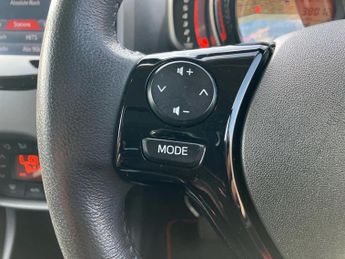 Toyota AYGO 1.0 VVT-i X-Trend TSS 5dr