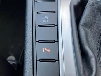 Volkswagen Passat 2.0 TDI 177 BM Tech Executive Style 5dr DSG