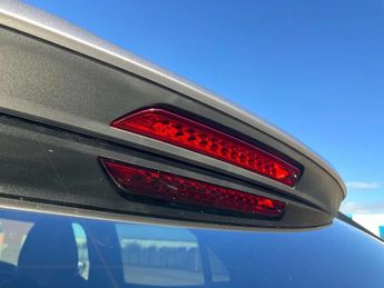 Peugeot 2008 100kW Allure Premium+ 50kWh 5dr Auto