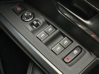 Peugeot 3008 157kW GT 73kWh 5dr Auto