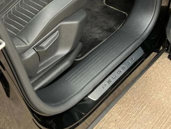 Peugeot 3008 157kW GT 73kWh 5dr Auto
