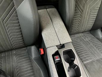 Peugeot 3008 157kW GT 73kWh 5dr Auto