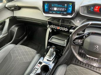 Peugeot 2008 100kW GT Premium 50kWh 5dr Auto