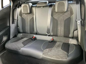 Peugeot 2008 100kW GT Premium 50kWh 5dr Auto